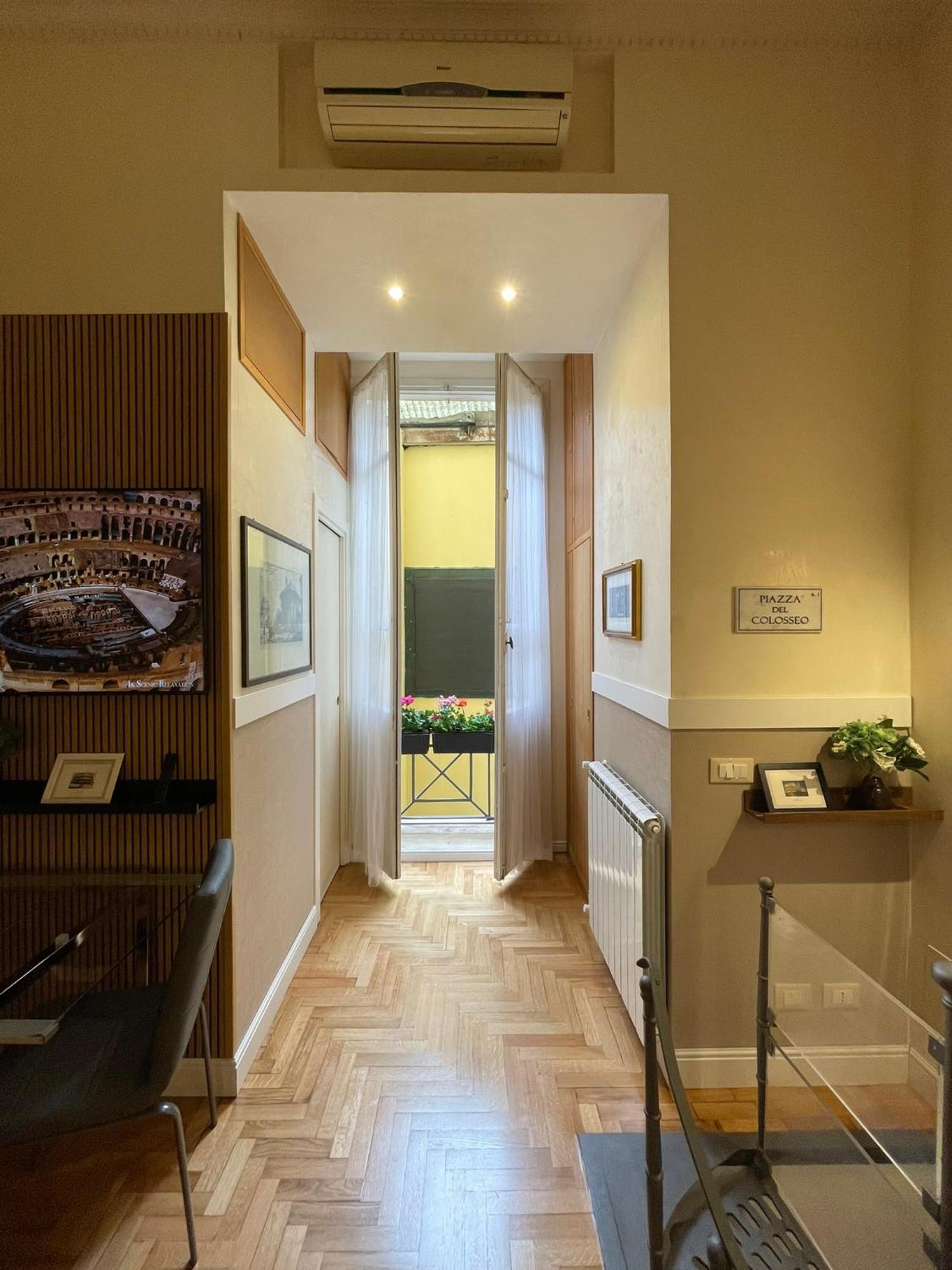 Apartment Elian In The Center Of #3 Colosseo